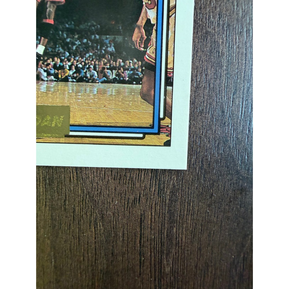 1992 Topps Michael Jordan Highlight #3 Chicago Bulls Basketball Card Gold Foil - Picture 4 of 7